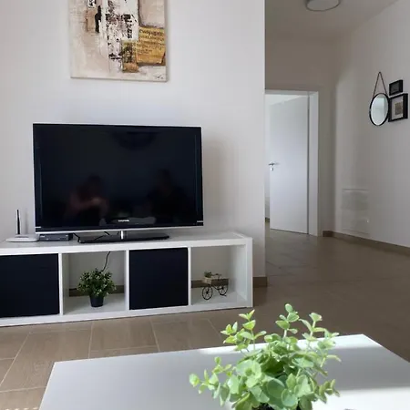 Ferienwohnung Im Dhrontal Grafendhron Exterior foto
